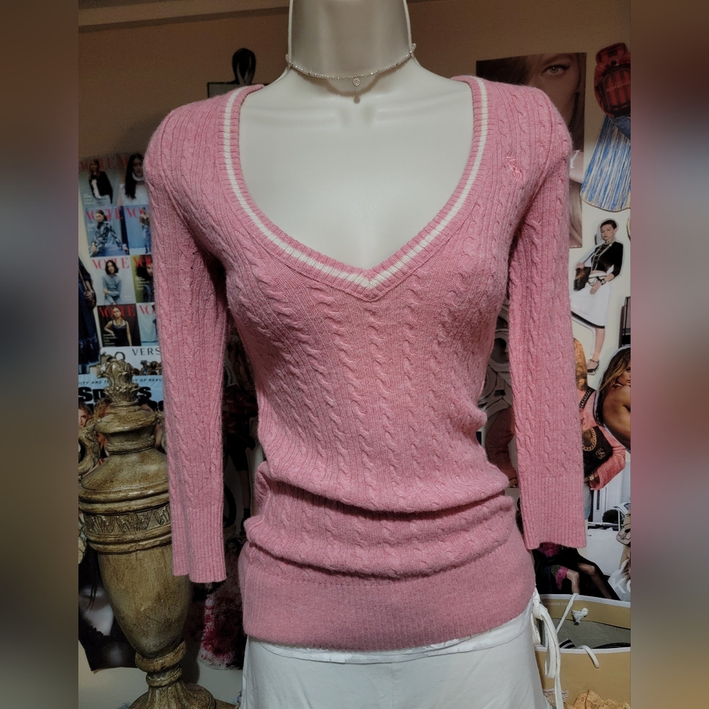 2000s Bubblegum Pink Abercrombie & Fitch Rabbit Hair 3/4 Sleeve Knit Sweater - Picture 2 of 7